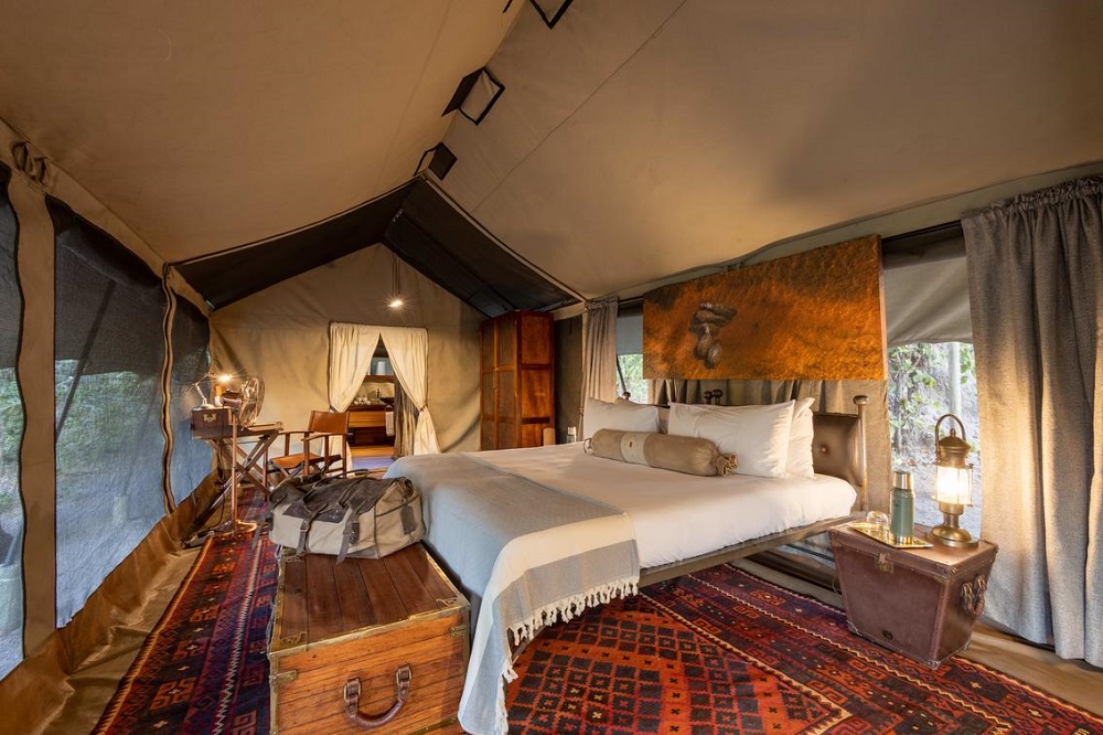 FES Jan 25 Selinda Explorers tent via GPC
