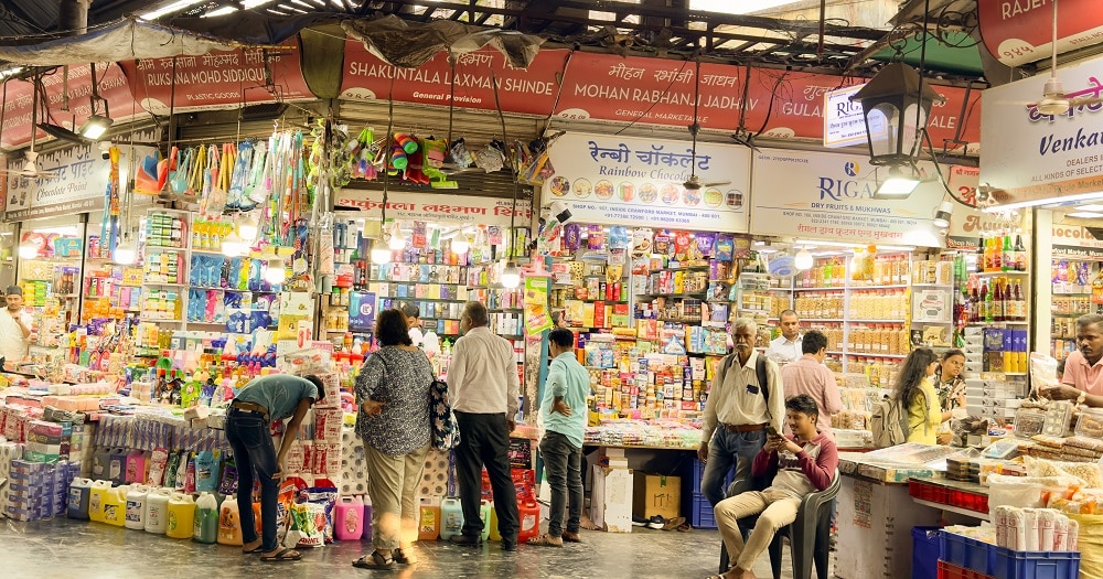 FES May 25 India Mumbai bazaar