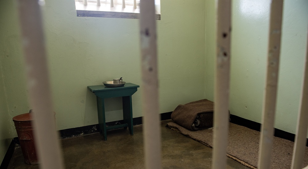 FES Aug 26 Robben Island Mandela's cell 1000 x 550
